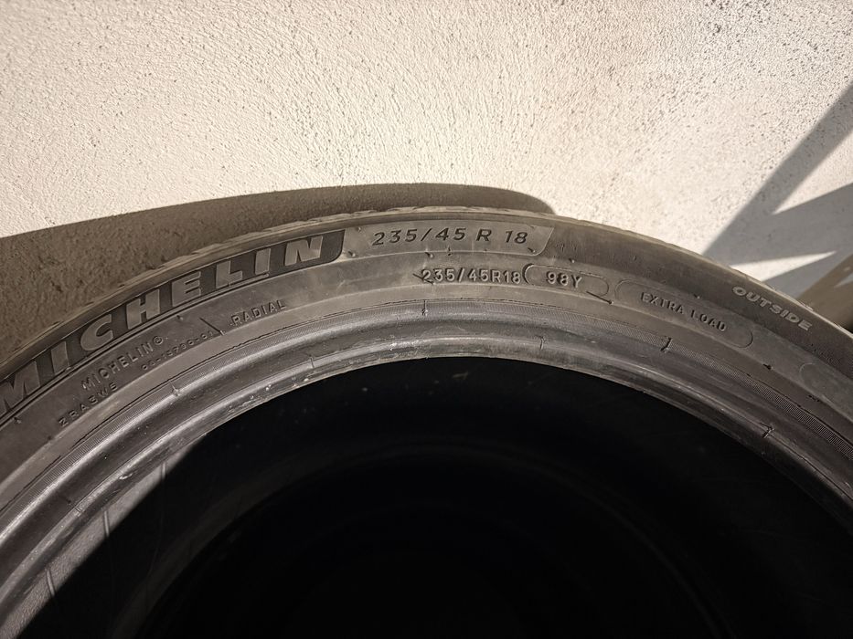Летни гуми michelin 235 45 18