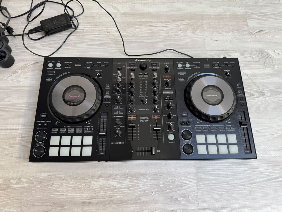 Pioneer DJ DDJ-800