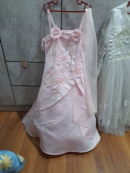 Продам платье в отличном