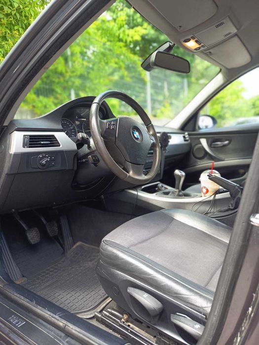 BMW seria 320D e90