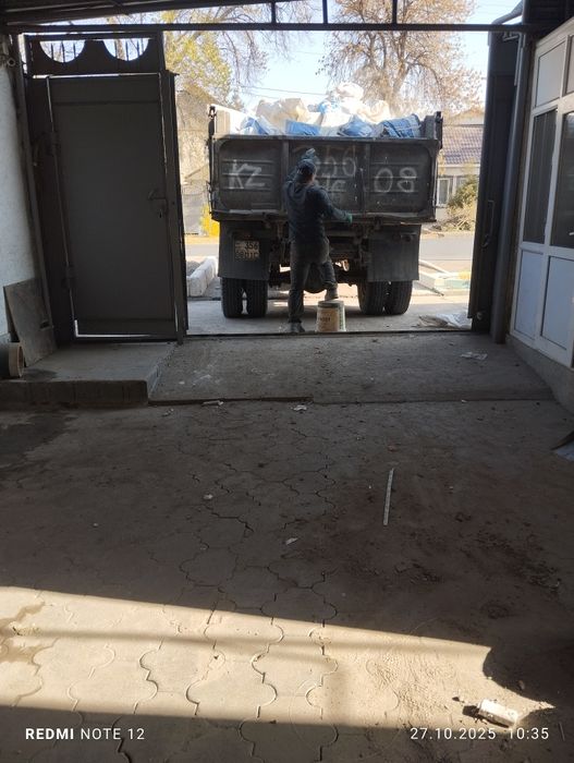 Грузчики встреча груза , переезд итд