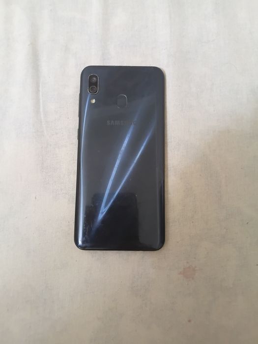 Samsung Galaxy A30 (SM-A305FN/DS) NFC — на запчасти / под восстановлен