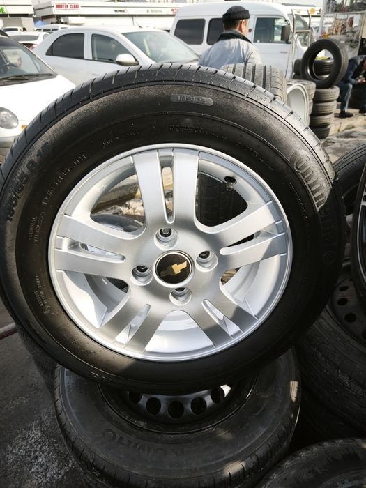 15 Lacetti saca diska balon Continental