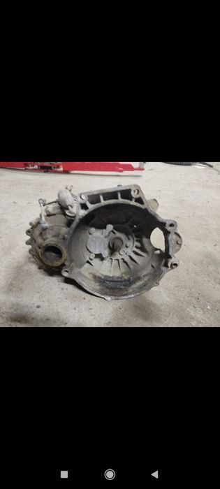 Коробка Passat B3