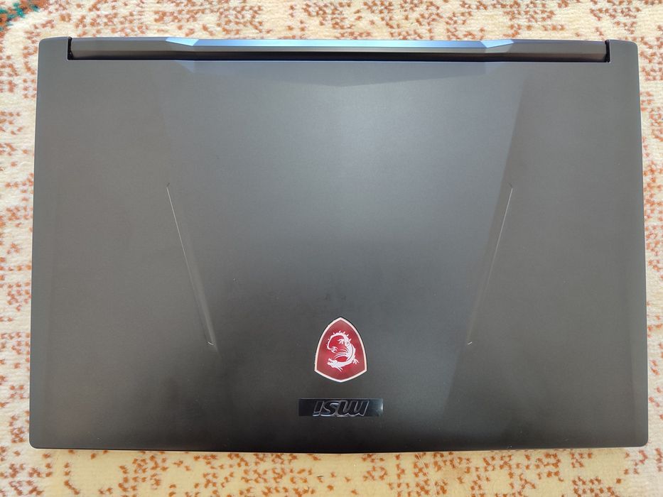 12kunlik Montajniy igravoy Noutbuk