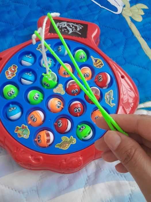 Детски играчки,коли,мотори,писта,риболов