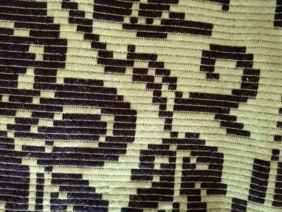 Cuvertura (țol) din Ardeal, tesut in casa. Pastrata forte bine