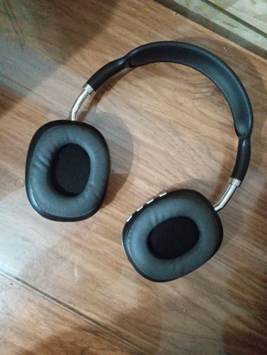 Наушник p9 качественый