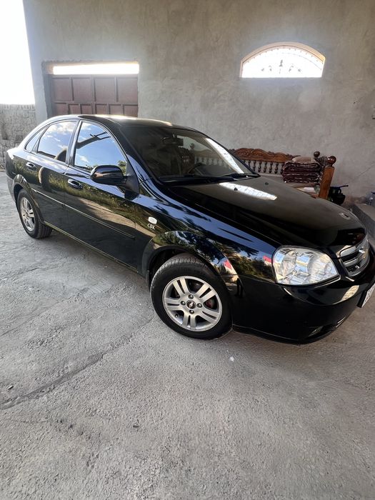 Chevrolet lasetti 1.8