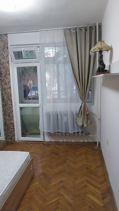 Дава се под наем Тристаен апартамент в Бургас, Зорница - 70 кв.м за 433.5 € - Снимка #4