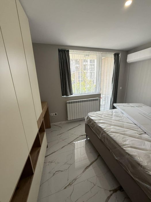 Двустаен апартамент под наем в ж.к. Кръстова вада, 2215746