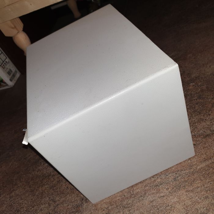 Сейф с электронным кодом