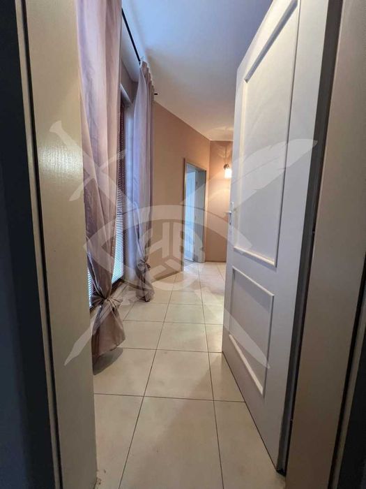 Дава се под наем Тристаен апартамент в София, Оборище - 120 кв.м за 1097.01 € - Снимка #11