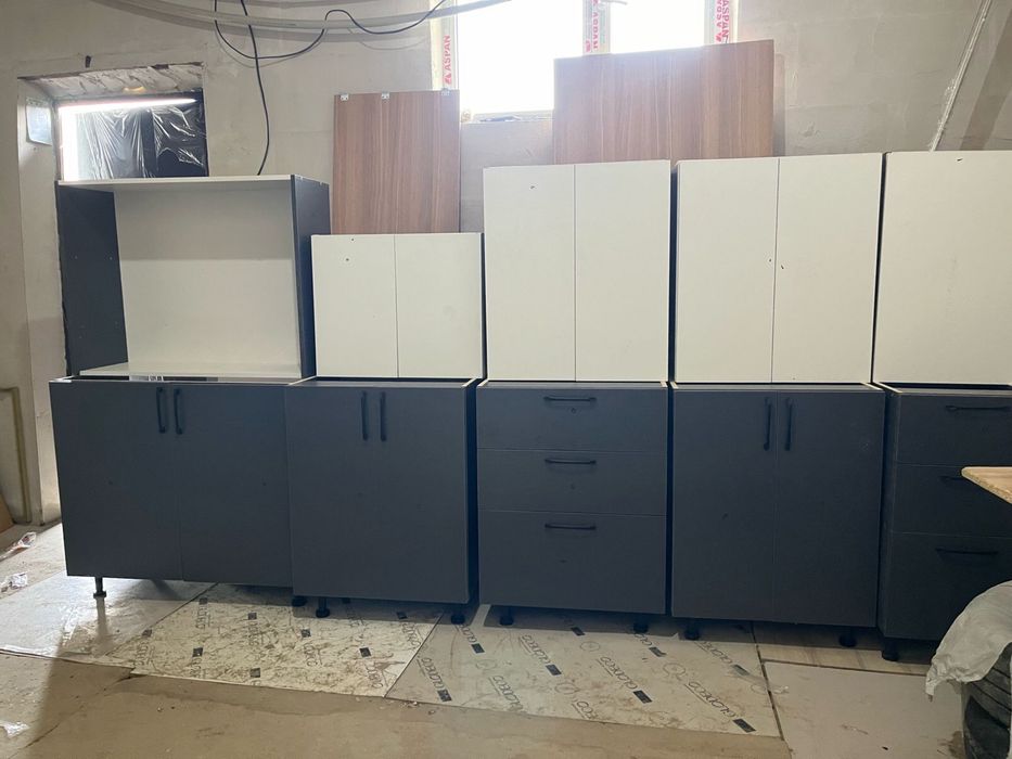 кухня готовый новый 2.5 метра