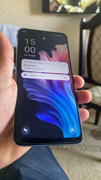 Продам телефон 128/8гб