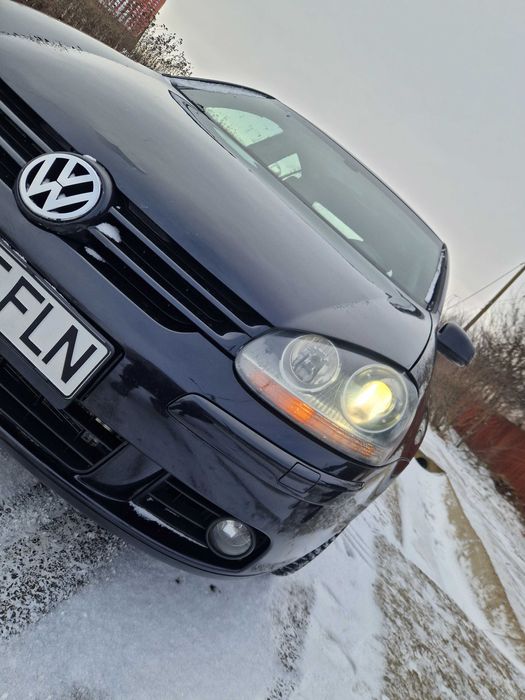 Vând golf 5 2.0,se poate și schimb cu e90