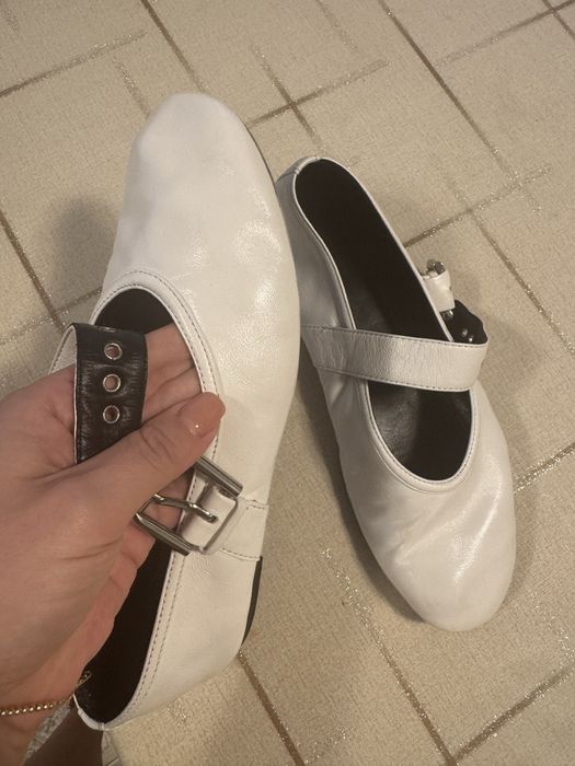 меки кожени балетки