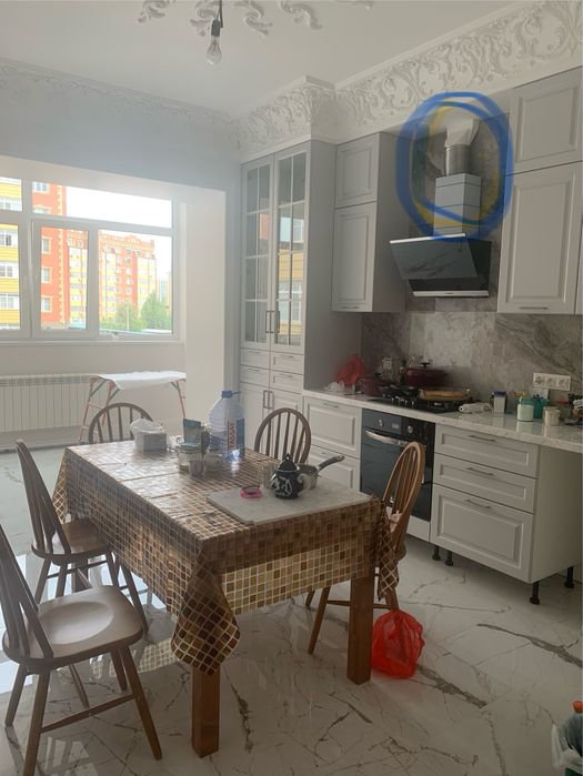 продам 4 ком квартиру 150 кв м в ремонтом