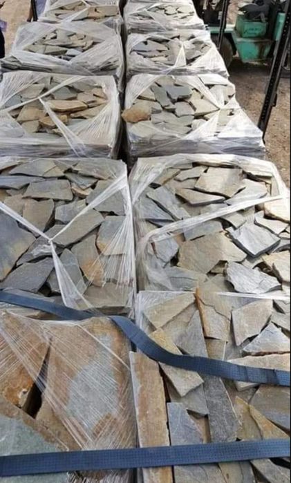 Vând Piatră Naturală de Munte