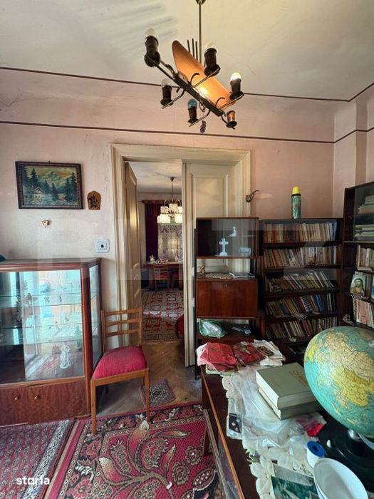 Casa de vanzare pentru renovare sau demolare – zona premium Caraiman