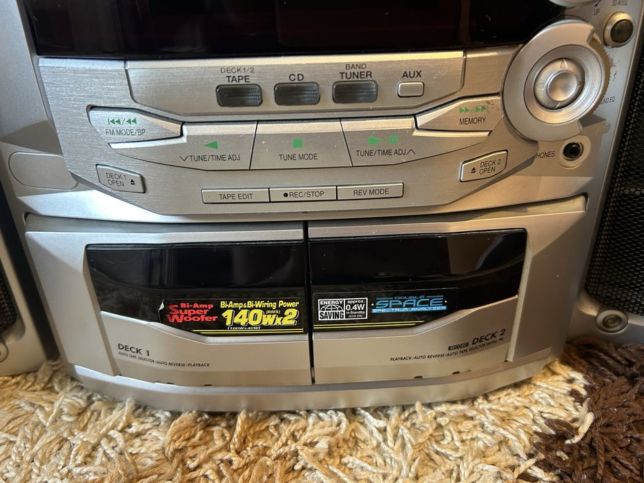 Sistem audio combina Panasonic