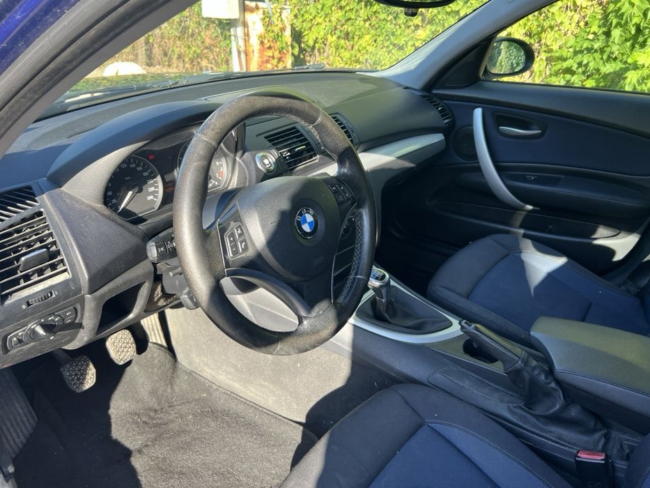 BMW 1 er БМВ 1 бензин