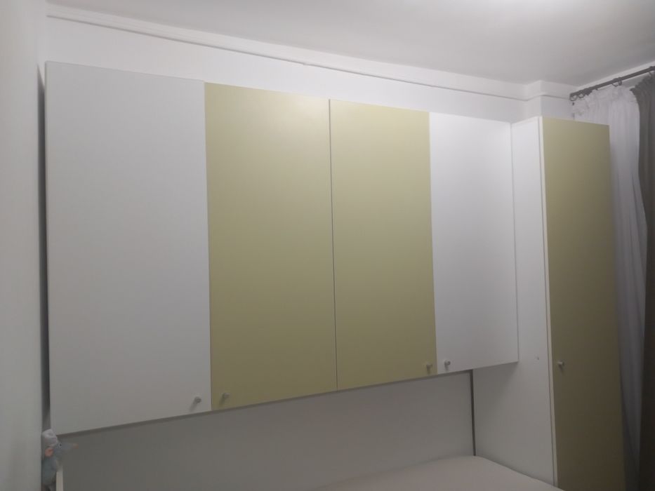 Vand mobila dormitor