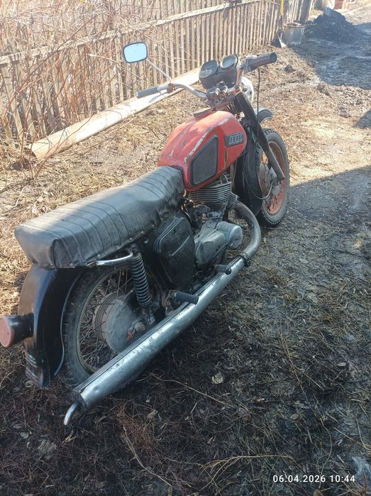 Продам мот на ходу.