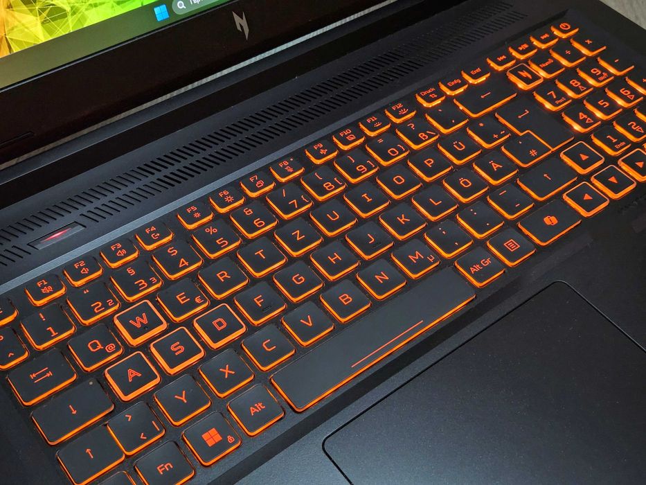 ГАРАНЦИЯ | RTX5070 | Ryzen™ 7 260 | Quad HD 165Hz | 1TB | 16RAM лаптоп laptop gaming гейминг acer nitro ацер нитро v17