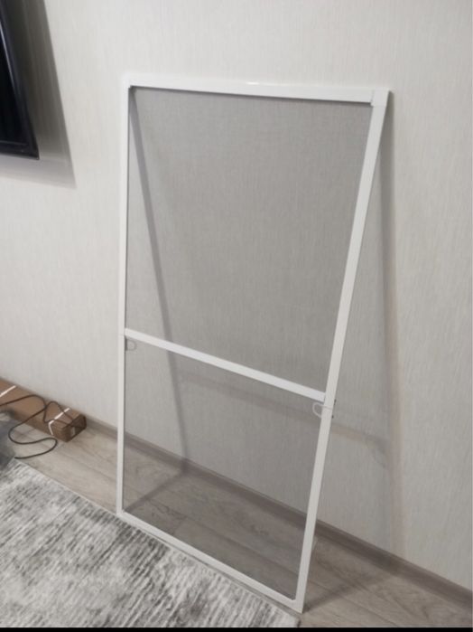 Москитные сетки для окон и дверей