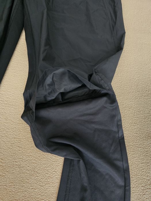 Дамски спортен панталон ASICS RACE PANT