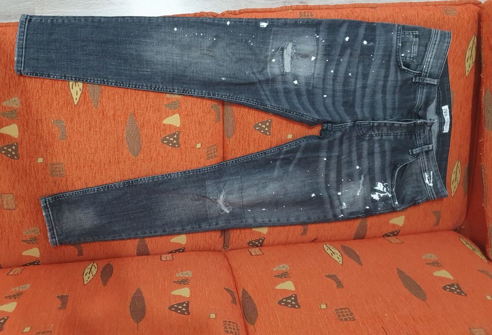 Blugi Zara si Bershka