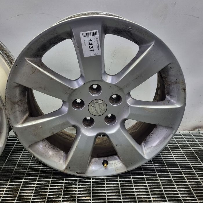 Jante aliaj Suzuki Grand Vitara 2006 - 2012 (1437) R18 Nu are et 5x115