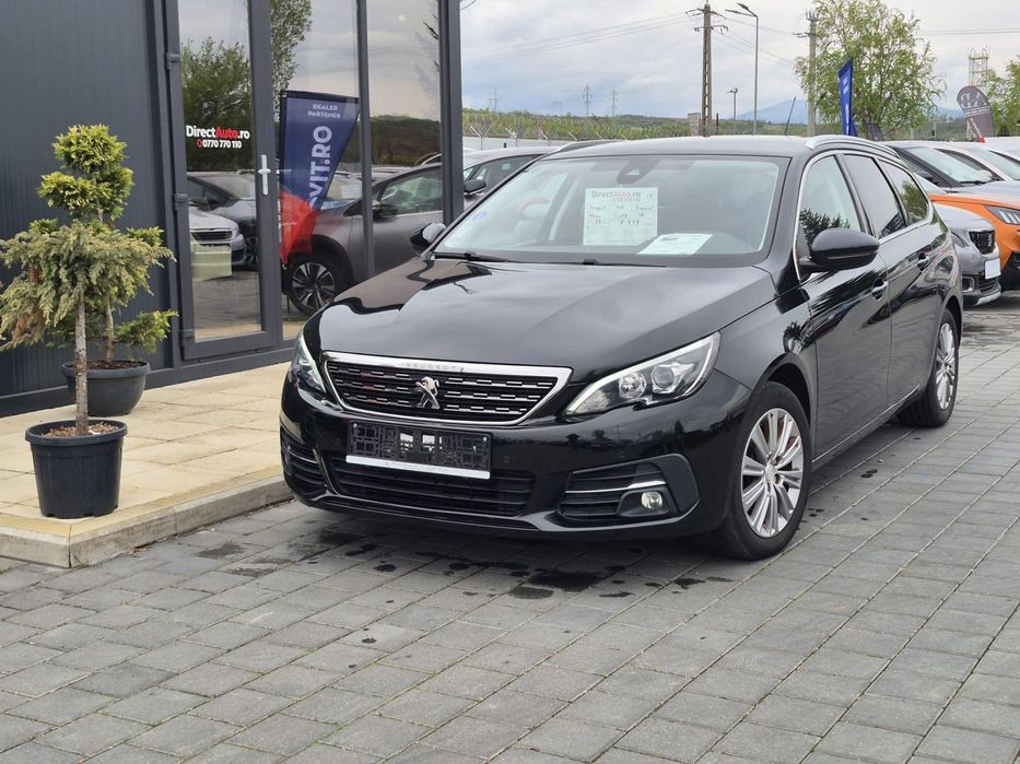 Peugeot 308 2017 | Euro 6 | 1.2i 110 CP | Garantie 12 Luni | Rate avans 0