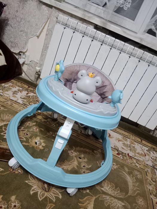 Продам ходунки .