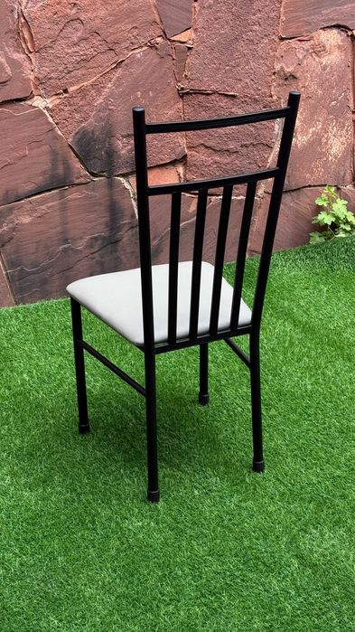 Продам новые стулья модель Эконом 150