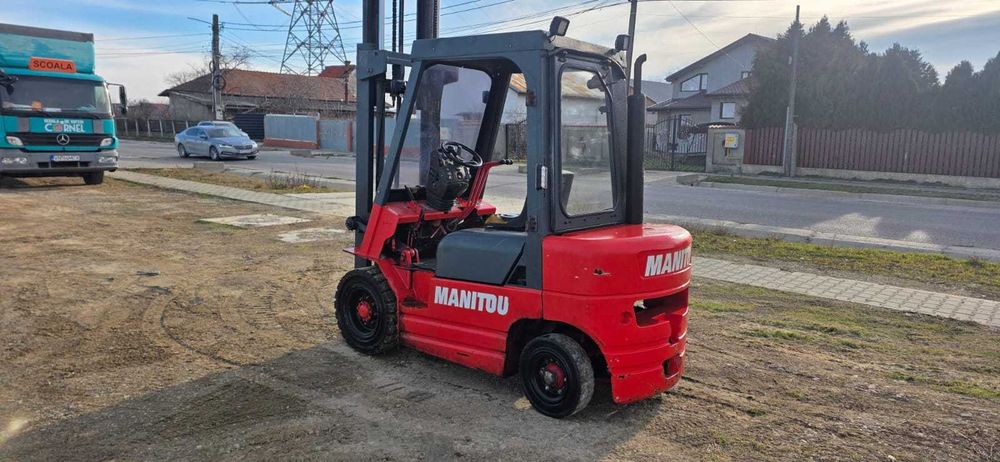 Motostivuitor, Stivuitor, Incarcator Manitou Diesel 2500kg
