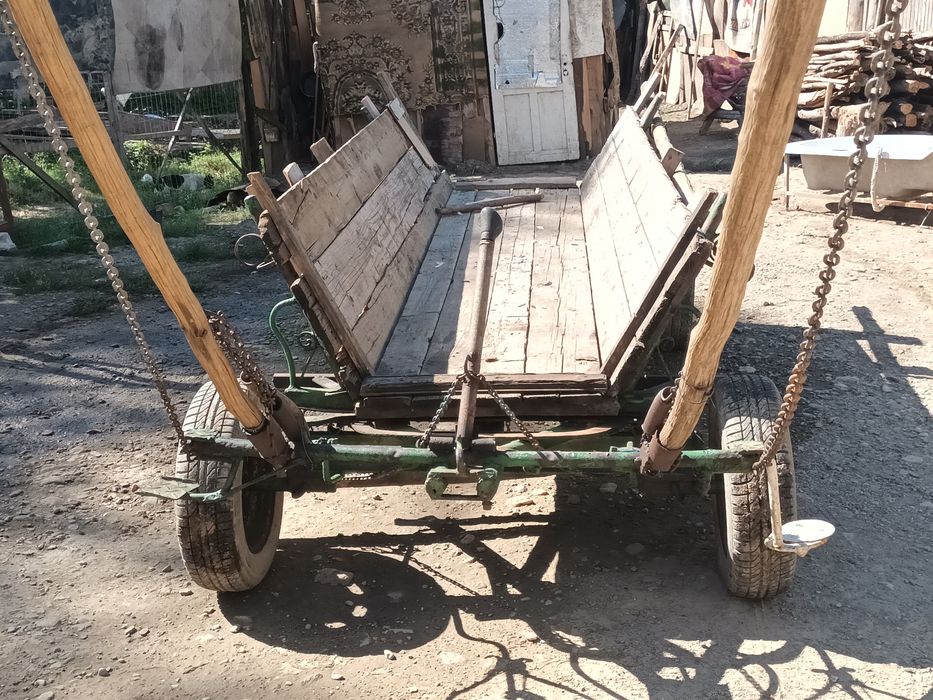 Căruță de vânzare