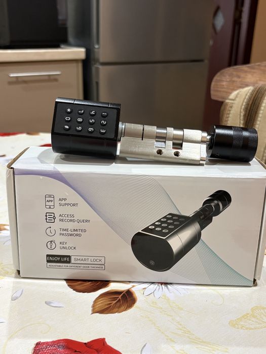 Cilindru inteligent SXS01 -BLACK 5 in 1 cu Amprenta/Cheie/Card/Parola/