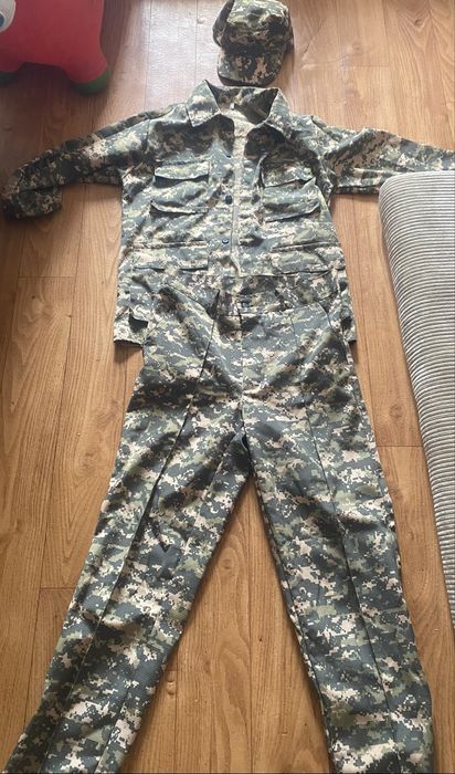Камуфляжна форма 44 размер
