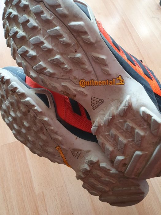 Спортни обувки Адидас Terrex