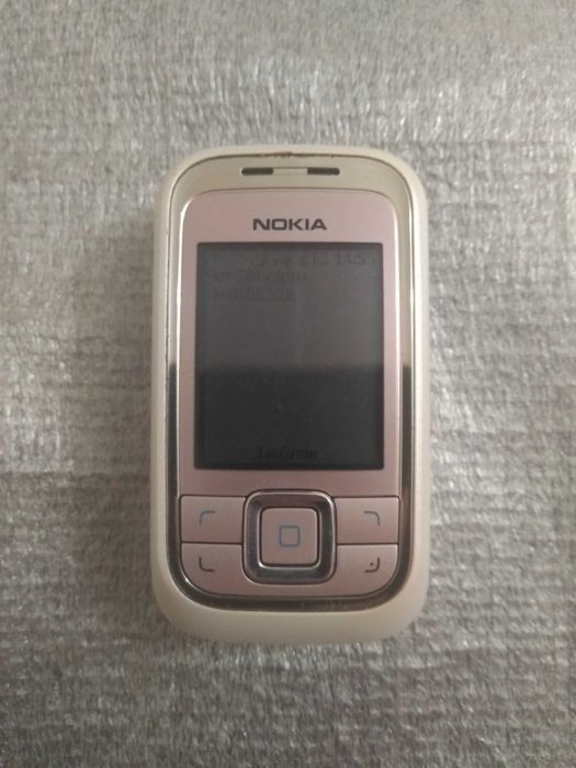 Продам Nokia 6111 (проблема с SIM)