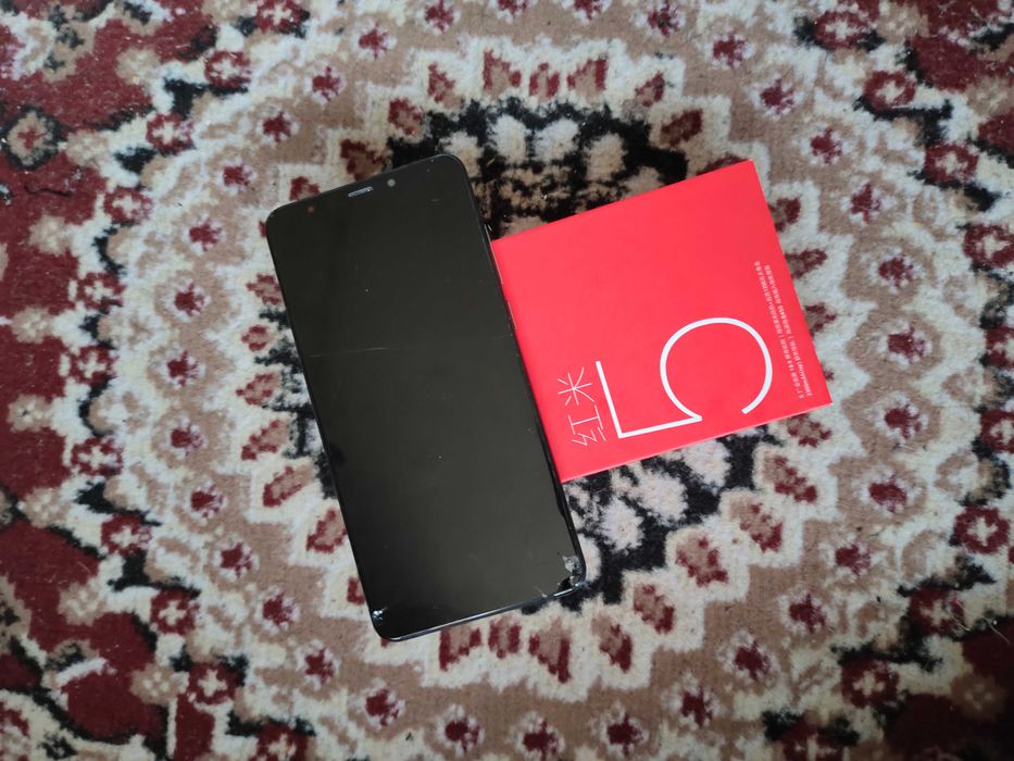 Redmi 5 32 gb  xotira 200 000 soʻm