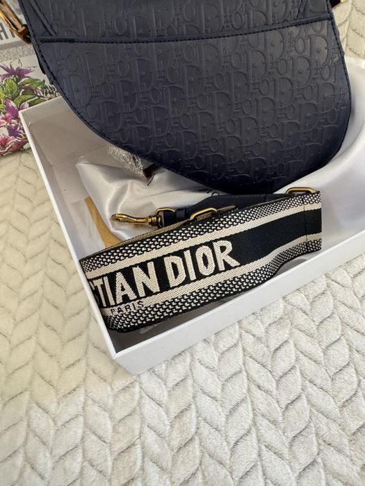 Дамска чанта нова