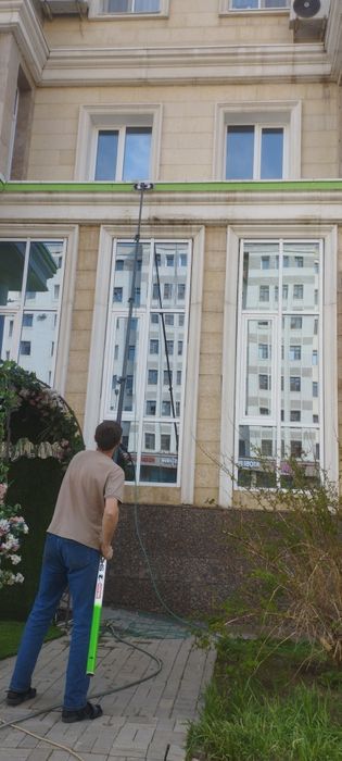 Мойка витражей в Астане