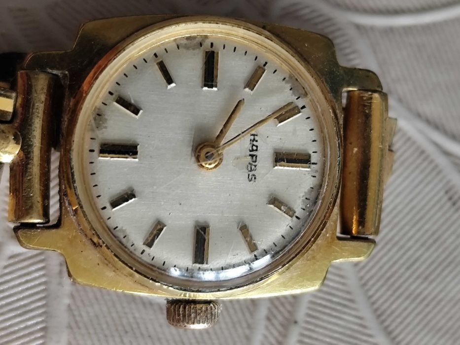 Лот часовници механични работещи