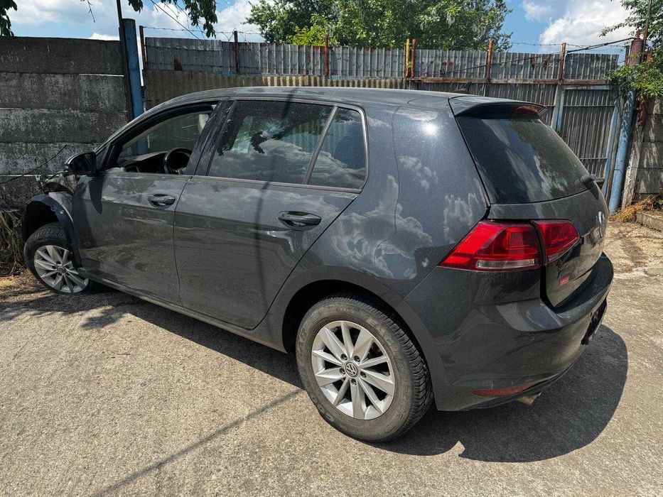 Dezmembrez Vw Golf 7 1.6 tdi CXXB 2016