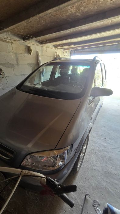 Opel zafira 2.0 DTI