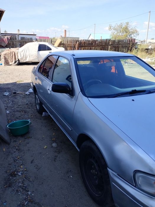 Две машины один как донера