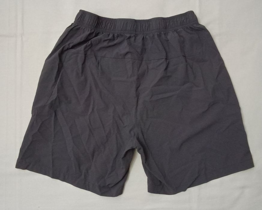 Flair Shorts оригинални гащета S спорт фитнес шорти